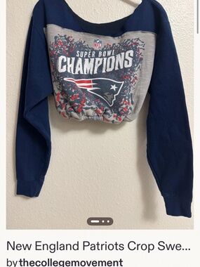 New England Patriots cropped sweatshirt